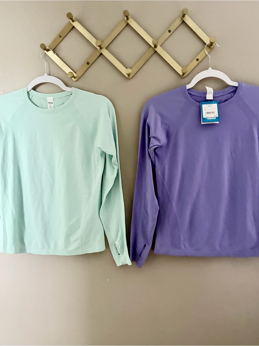 DSG Girls L 14 Movement Seamless Long Sleeve Shirt Bundle Purple Mint Green